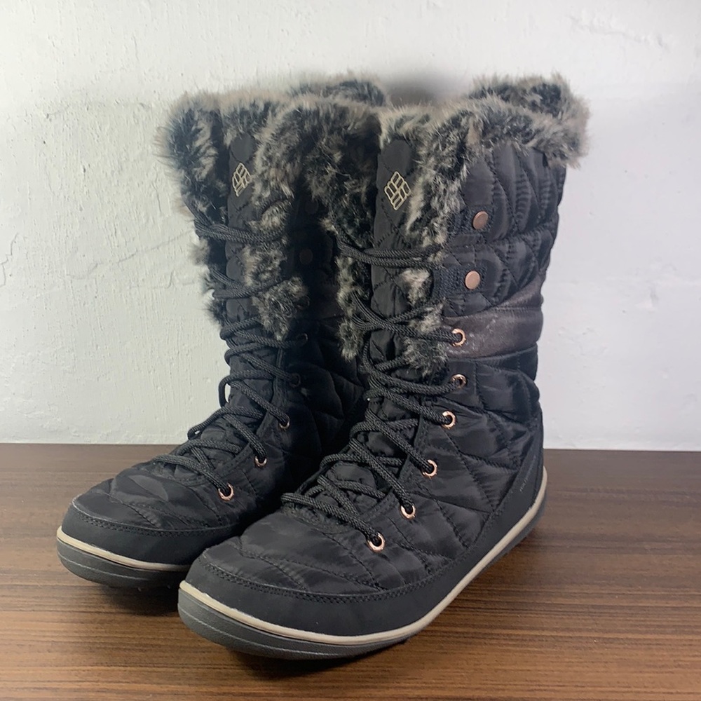 Columbia fur snow boots, size 8.5!